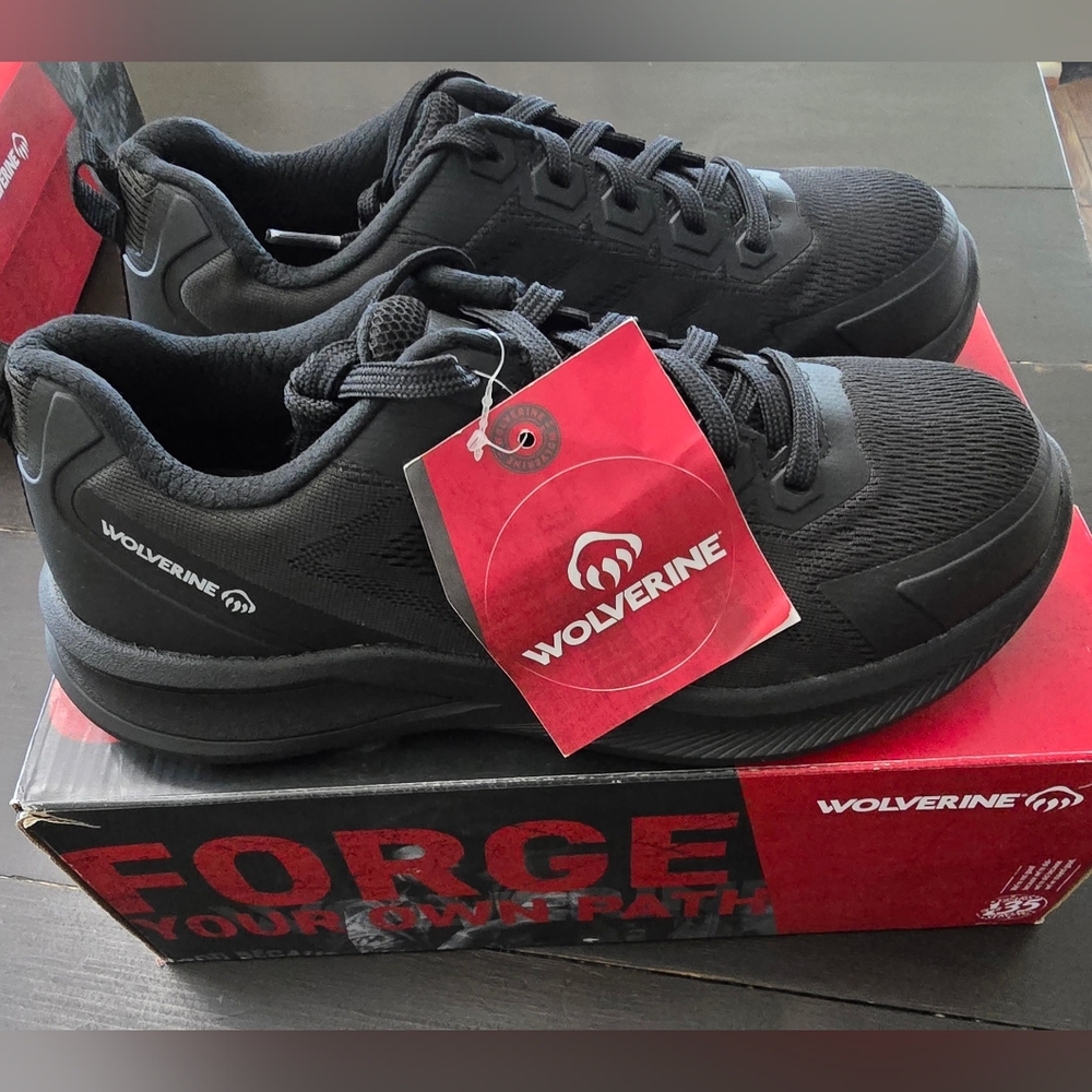 Wolverine Carbon Toe Work Shoes Black Size 9.5 M NIB W231008
